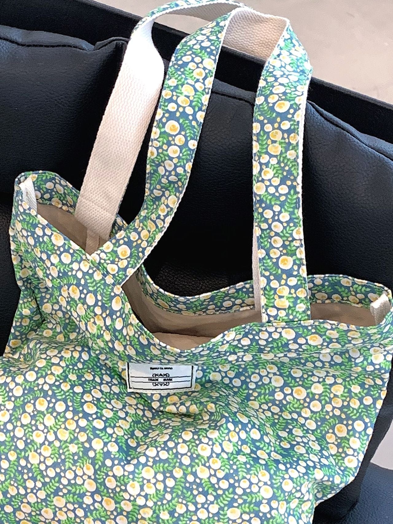 Soufree - Ditsy Floral Tote Bag  - Women Tote Bags