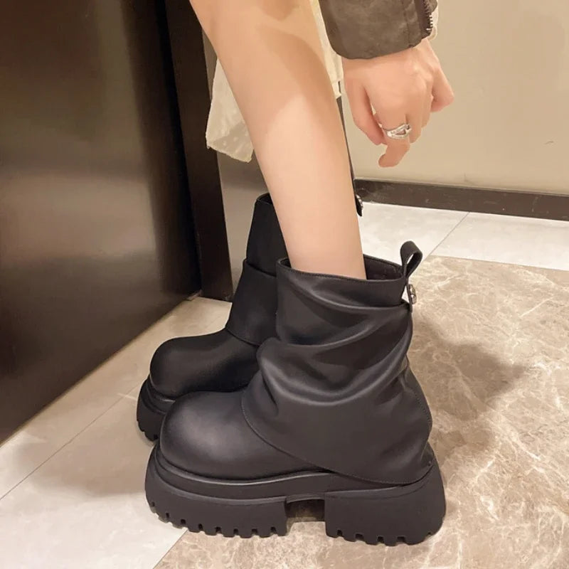 Soufree  -  Fashion soft Leather Ankle Boots for Women Autumn Trend Punk style Platform Snow Boot Women's winter boots zapatos de mujer