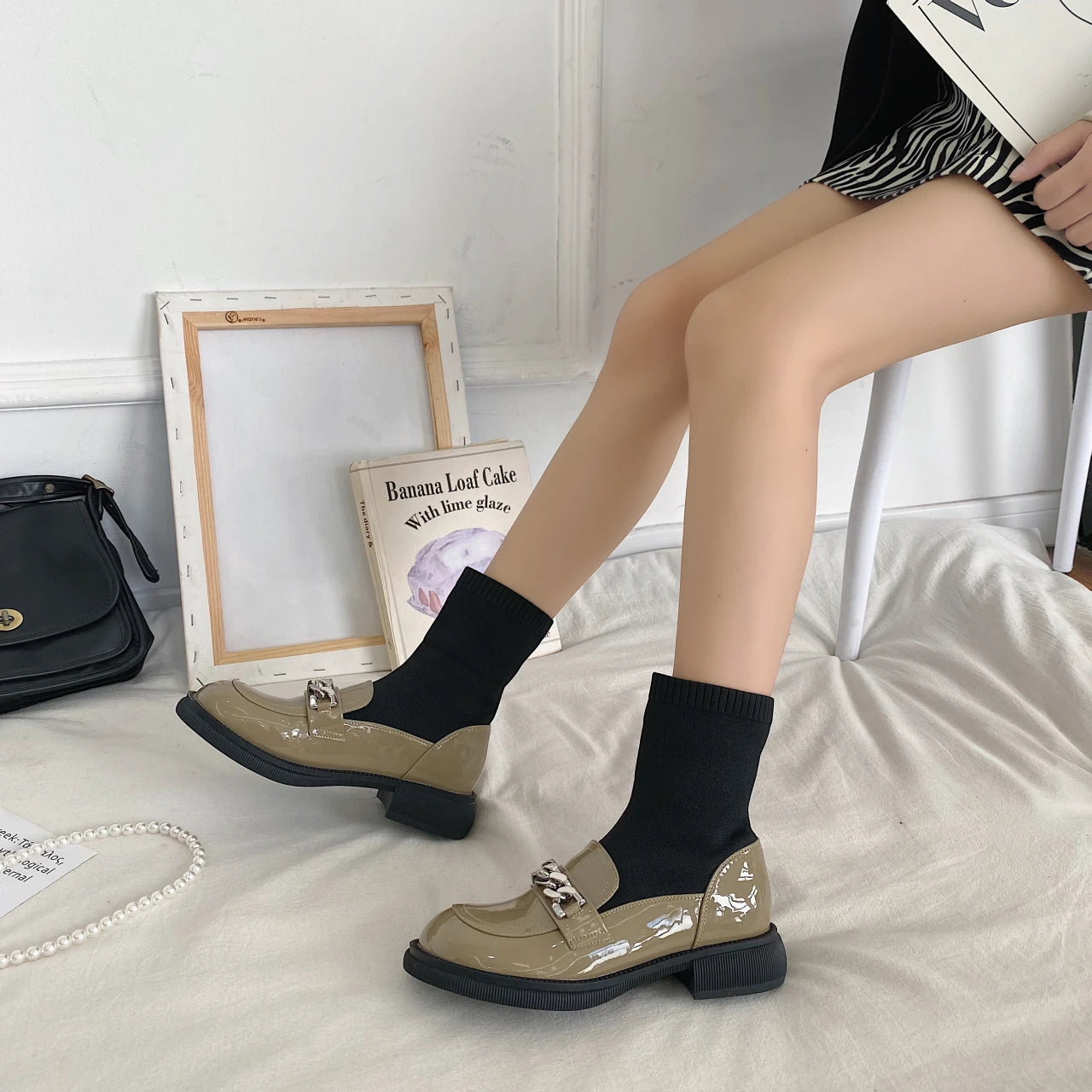 Soufree  - Mary Jane Shoes Woman Oxford Shoes for Women Slip on Round Toe Metal Chain Square Heels Leather Shoes Female Zapatos De Mujer