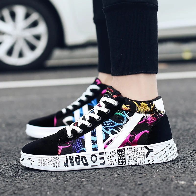 Soufree  -  Spring and Autumn Men's and Women's Sports Shoes Black and White Colorful Canvas Casual Couple Versatile Vulcanized Shoes