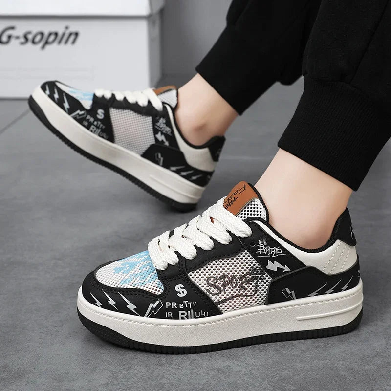 Soufree  -  New Fashionable and Personalized Color Blocking Casual Couple Shoes Summer Breathable Lace Up Men's and Women's Sports Shoes