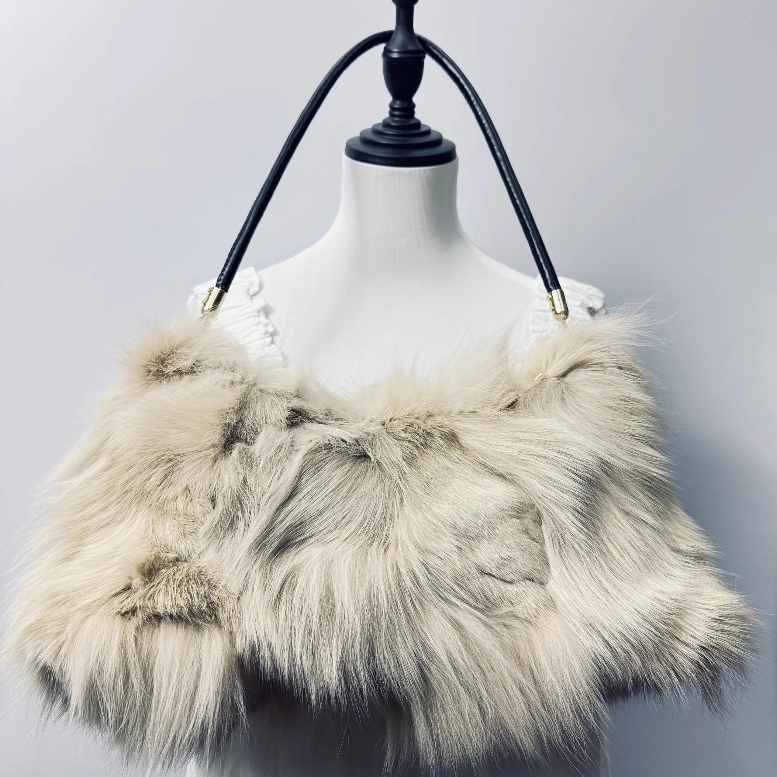 Soufree  -  Winter Fox Fur Bag Women's  Bag Fashion  Handbag Ladies Bags Purses Women Shoulder Bag Real Silver Fox Fur Messenger Bags