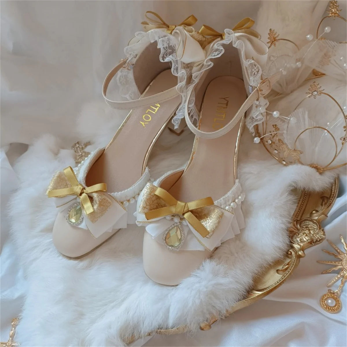 Soufree  -  Retro Court Style Lolita Cosplay Flower Wedding Girl Gorgeous Square Head Lace Ruffled Bow Gem Pearl 4.5cm High Heeled Shoes