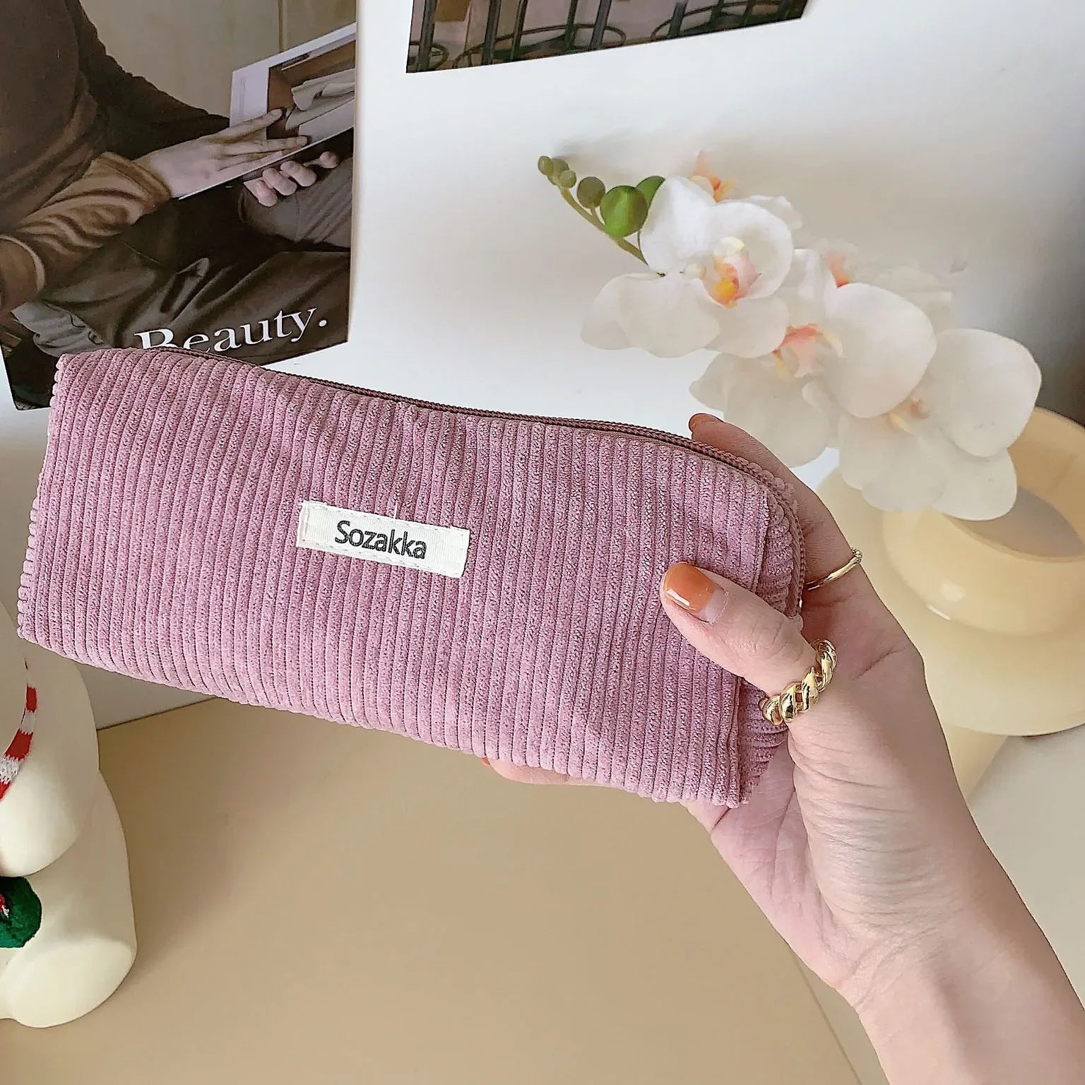 Soufree  -  Women Large Cosmetic Bag Corduroy Cloth Girl Makeup Pouch Travel Bag Lipstick Organizer Cases Zipper Clutch Pencil Case Purse