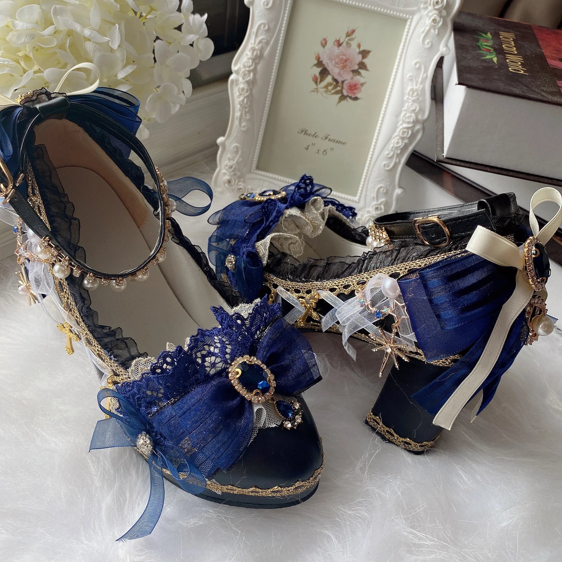 Soufree  -  Cos Girl Heart Lolita Handmade Round Head High Heel Lo Shoes Japanese Sweet Loli Girl Tea Party Flower Wedding High Heel Shoes